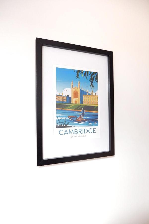 Comfortable And Cozy 4-Bedroom House Near The Hospital Cambridge  Bagian luar foto